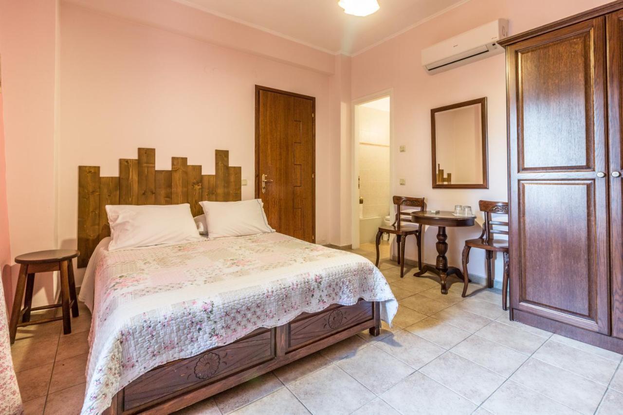 Triantafillies Guesthouse Portariá Extérieur photo