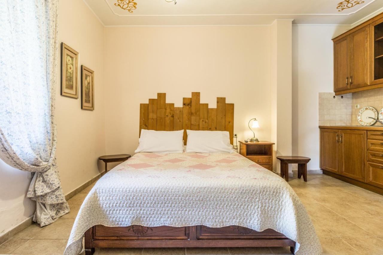 Triantafillies Guesthouse Portariá Extérieur photo